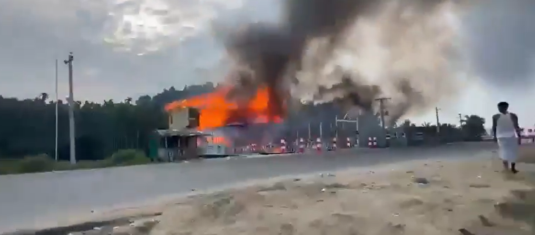 TRAGEDIE într-un resort! Zece morți, inclusiv copii, într-un INCENDIU devastator!