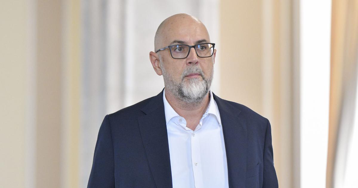 ULTIMĂ ORĂ! S-a AFLAT cine ar putea CONDUCE Guvernul! Kelemen Hunor a dat cărțile pe față: „Are 80% șanse”